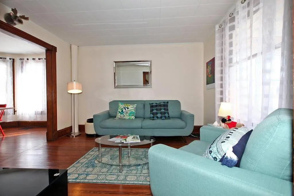 Casa vacanze Niagara Sky Line 2- Walk To The Falls & Complimentary Breakfast Delivered Daily To The Rental